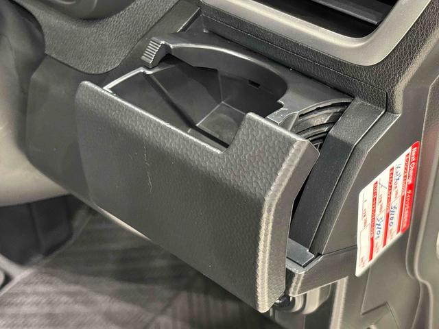 トールカスタムＧ　ターボ　両側電動スライドドア　キーフリーシステム純正ナビ装着用アップグレードパック　全車速追従機能付ＡＣＣ　電動パーキングブレーキブレーキ　オートブレーキホールド機能　運転席シートリフター　チルトステアリング　格納式リヤドアサンシェード（広島県）の中古車