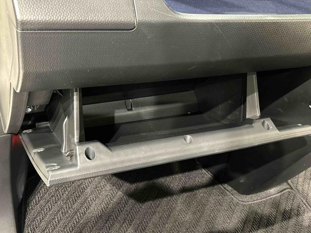 トールカスタムＧ　ターボ　両側電動スライドドア　キーフリーシステム純正ナビ装着用アップグレードパック　全車速追従機能付ＡＣＣ　電動パーキングブレーキブレーキ　オートブレーキホールド機能　運転席シートリフター　チルトステアリング　格納式リヤドアサンシェード（広島県）の中古車