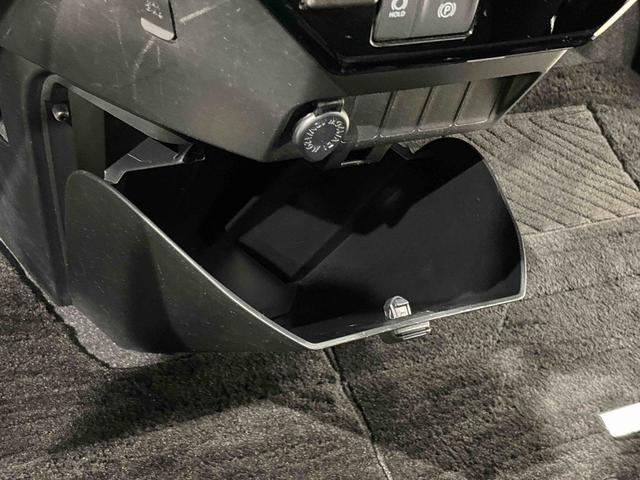 トールカスタムＧ　ターボナビ　パノラマ　ＥＴＣ　ドラレコ　インチアルミホイール　オートライト　プッシュボタンスタート　クルーズコントロール　　コーナーセンサー　パワースライドドア　キーフリーシステム（広島県）の中古車