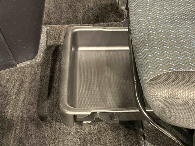 トールカスタムＧ　ターボナビ　パノラマ　ＥＴＣ　ドラレコ　インチアルミホイール　オートライト　プッシュボタンスタート　クルーズコントロール　　コーナーセンサー　パワースライドドア　キーフリーシステム（広島県）の中古車