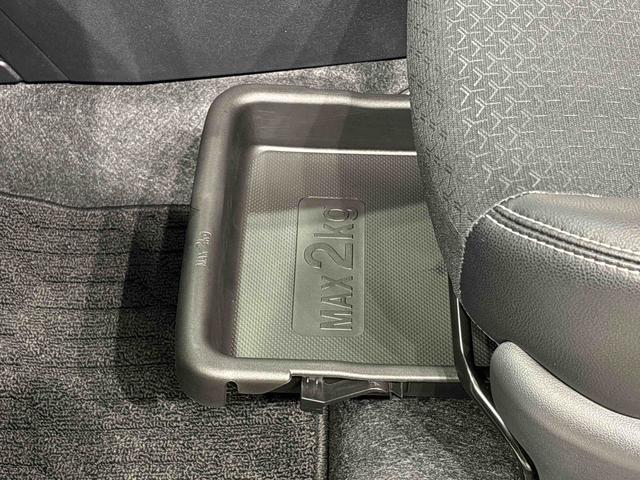 ロッキープレミアムＧＬＥＤヘッドランプ・フォグランプ　全車速追従機能付アダプティブクルーズコントロール　レーンキープコントロール　１７インチアルミホイール　シートヒーター　プッシュボタンスタート（広島県）の中古車