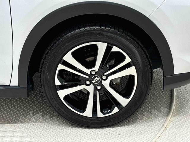 ロッキープレミアムＧＬＥＤヘッドランプ・フォグランプ　全車速追従機能付アダプティブクルーズコントロール　レーンキープコントロール　１７インチアルミホイール　シートヒーター　プッシュボタンスタート（広島県）の中古車