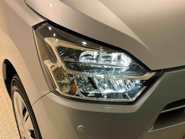 ミライースＸ　ＳＡIIIＬＥＤヘッドランプ　セキュリティアラーム　コーナーセンサー　１４インチフルホイールキャップ　キーレスエントリー　電動格納式ドアミラー　ショツピングフック　マニュアルエアコン（広島県）の中古車