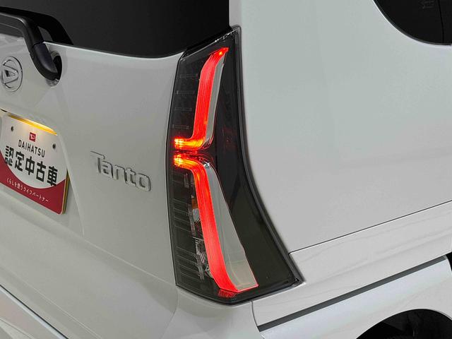 タントカスタムＲＳＬＥＤオートライト　パワースライドドアウェルカムオープン機能　電動パーキングブレーキ　運転席助手席シートヒーター　アルミホイール　キーフリーシステム　　オート電動格納式ドアミラー（広島県）の中古車