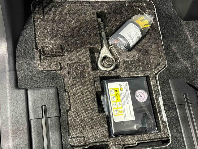 タント前席シートヒーター　片側電動スライドドアＬＥＤオートライト　パワースライドドアウェルカムオープン機能　電動パーキングブレーキ　運転席助手席シートヒーター　　フルホイールキャツプ　キーフリーシステム　　オート電動格納式ドアミラー（広島県）の中古車