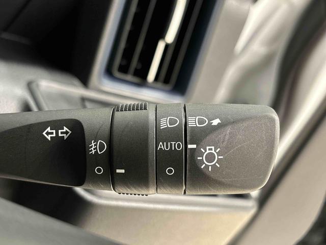 タントカスタムＲＳ　電動パーキングブレーキＬＥＤオートライト　パワースライドドアウェルカムオープン機能　電動パーキングブレーキ　運転席助手席シートヒーター　アルミホイール　キーフリーシステム　　オート電動格納式ドアミラー（広島県）の中古車