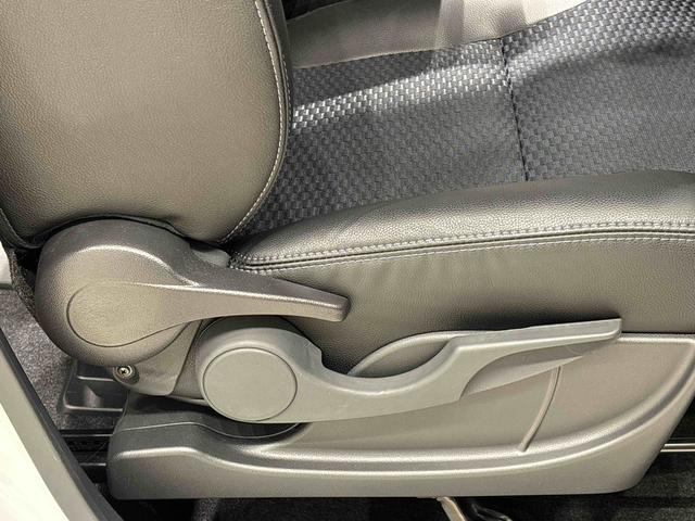 タントカスタムＲＳ　電動パーキングブレーキＬＥＤオートライト　パワースライドドアウェルカムオープン機能　電動パーキングブレーキ　運転席助手席シートヒーター　アルミホイール　キーフリーシステム　　オート電動格納式ドアミラー（広島県）の中古車