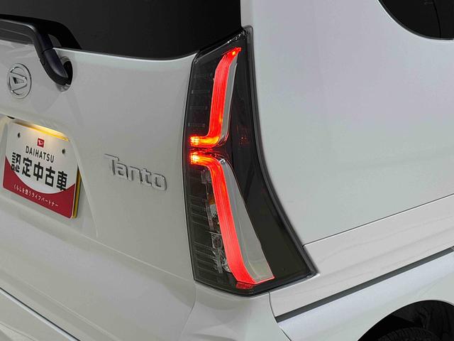 タントカスタムＲＳ　電動パーキングブレーキＬＥＤオートライト　パワースライドドアウェルカムオープン機能　電動パーキングブレーキ　運転席助手席シートヒーター　アルミホイール　キーフリーシステム　　オート電動格納式ドアミラー（広島県）の中古車