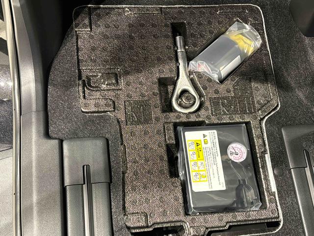 タントカスタムＲＳ　バックカメラ　電動パーキングブレーキＬＥＤオートライト　パワースライドドアウェルカムオープン機能　オート電動格納式ドアミラー　助手席ロングスライド　助手席イージークローザー　アルミホイール　キーフリーシステム（広島県）の中古車