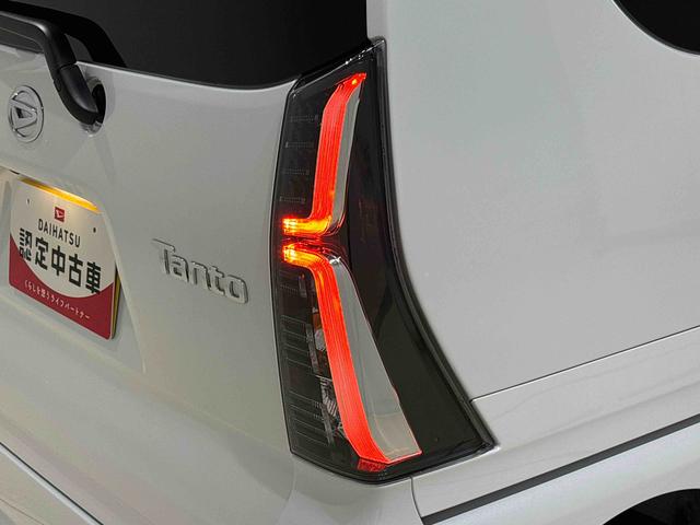 タントカスタムRS ターボ 両側電動スライドドア 電動パーキングLEDヘッドライト LEDフォグランプ アダプティブドライビングビーム オートライト デイライト オートエアコン バックカメラ ステアリングスイッチ コーナーセンサー 衝突回避支援システム搭載(広島県)の中古車