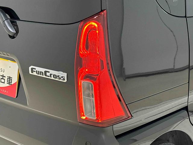 タントファンクロスターボ　　電子パーキング　　ＬＥＤヘッドライトＬＥＤオートライト　パワースライドドアウェルカムオープン機能　オート電動格納式ドアミラー　　助手席イージークローザー　アルミホイール　キーフリーシステム（広島県）の中古車