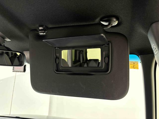 Ｎ−ＢＯＸカスタムＬターボ　　　純正ナビ　　　バックモニター　　ＥＴＣプッシュボタンスタート　　オートライト　両側パワースライドドアキーフリー　　ＬＥＤヘッドライト　　フォグランプアルミホイール　電ぢパーキング（広島県）の中古車