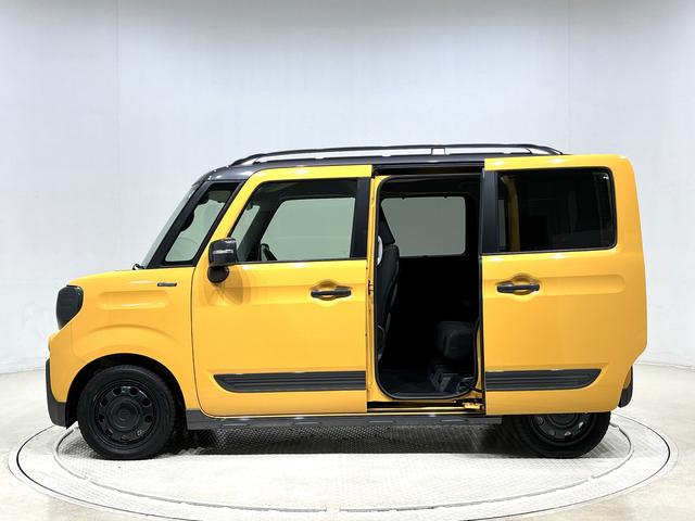 スペーシアギアハイブリッドＸＺ　　ナビ・バックカメラ・ＥＴＣ付き契約後点検あり／メーカー保証（保証継承付）／延長保証追加／両側電動スライドドア／オートエアコン／シートヒーター／オートライト／キーフリー／ＬＥＤヘッドライト／エンジンプッシュボタン（広島県）の中古車