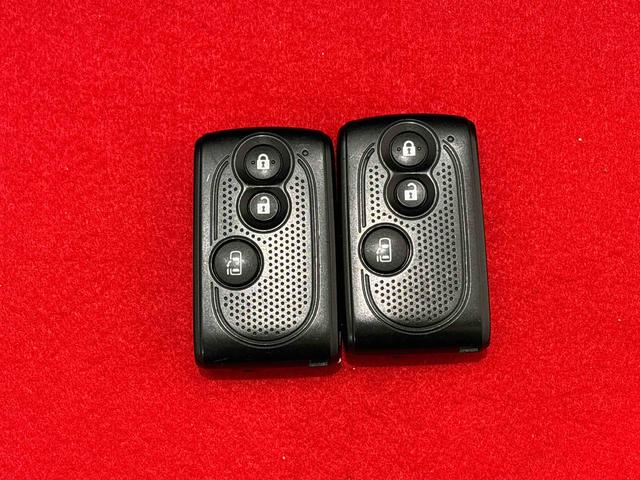 タントカスタムＸ　トップエディションＳＡ　ナビ　バックカメラＥＴＣ　オートライト　パワースライドドア　　アルミホイール　キーフリーシステム　　オートエアコン　プッシュスタート　セキュリティーアラーム（広島県）の中古車