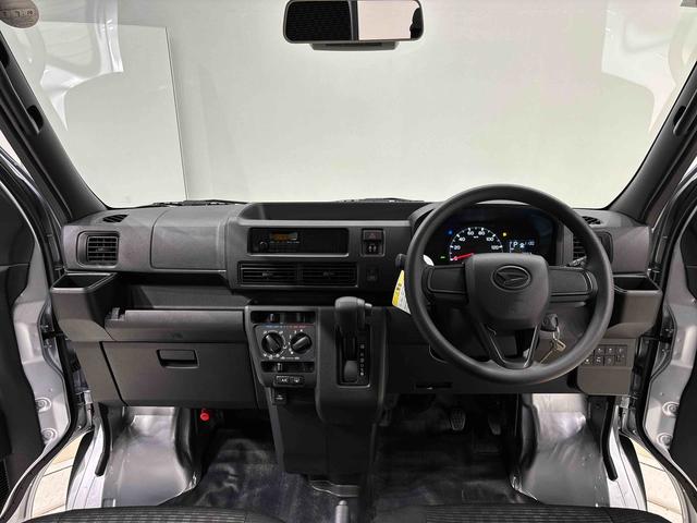 ハイゼットカーゴＤＸ　４ＷＤ　マニュアルエアコン　ＡＭ／ＦＭラジオハロゲンヘッドランプ　トップシェイドガラス　コーナーセンサー　オーバーヘッドシェルフ　フロントドアパワーウインドウ　キーレスエントリー　ＡＭ／ＦＭラジオ　テンパータイヤ　スチールホイール（広島県）の中古車