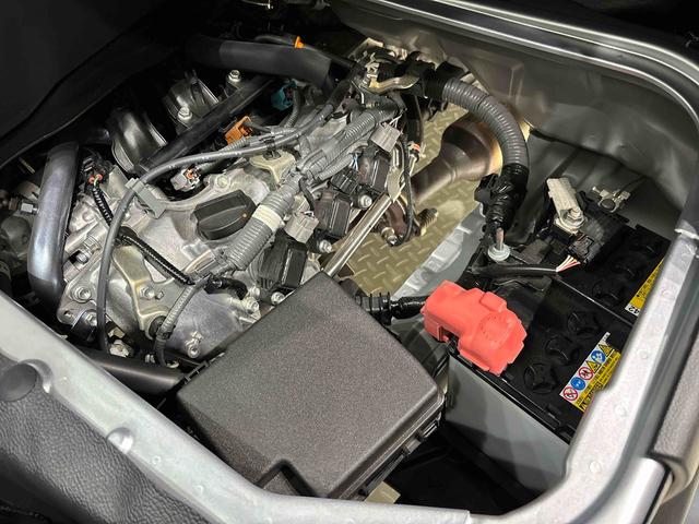 ハイゼットカーゴＤＸ　４ＷＤ　マニュアルエアコン　ＡＭ／ＦＭラジオハロゲンヘッドランプ　トップシェイドガラス　コーナーセンサー　オーバーヘッドシェルフ　フロントドアパワーウインドウ　キーレスエントリー　ＡＭ／ＦＭラジオ　テンパータイヤ　スチールホイール（広島県）の中古車