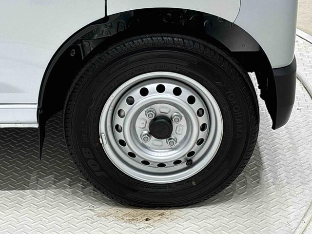 ハイゼットカーゴＤＸ　４ＷＤ　マニュアルエアコン　ＡＭ／ＦＭラジオハロゲンヘッドランプ　トップシェイドガラス　コーナーセンサー　オーバーヘッドシェルフ　フロントドアパワーウインドウ　キーレスエントリー　ＡＭ／ＦＭラジオ　テンパータイヤ　スチールホイール（広島県）の中古車