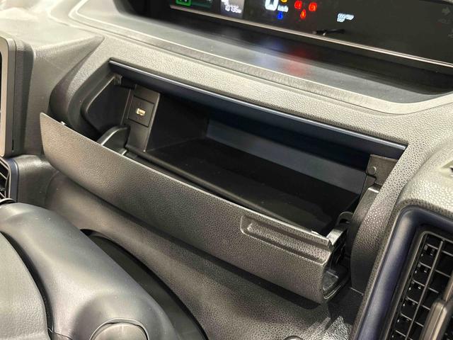 タントＸ　電動パーキングブレーキ　バックモニター対応カメラＬＥＤオートライト　パワースライドドアウェルカムオープン機能　助手席ロングスライド　助手席イージークローザー　　セキュリティアラーム　キーフリーシステム　シートヒーター　サイドエアバック（広島県）の中古車
