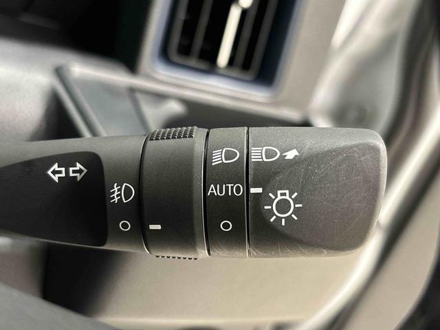 タントカスタムＲＳ　ターボ　運転席・助手席シートヒーター純正ナビ装着用アップグレードパック　電動パーキングブレーキブレーキ　オートブレーキホールド機能　両側電動スライドドア　ＬＥＤヘッドランプ　運転席シートリフター　チルトステアリング　キーフリーシステム（広島県）の中古車