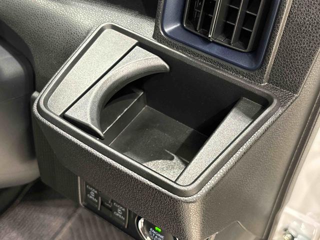 タントカスタムＲＳ　ターボ　運転席・助手席シートヒーター純正ナビ装着用アップグレードパック　電動パーキングブレーキブレーキ　オートブレーキホールド機能　両側電動スライドドア　ＬＥＤヘッドランプ　運転席シートリフター　チルトステアリング　キーフリーシステム（広島県）の中古車