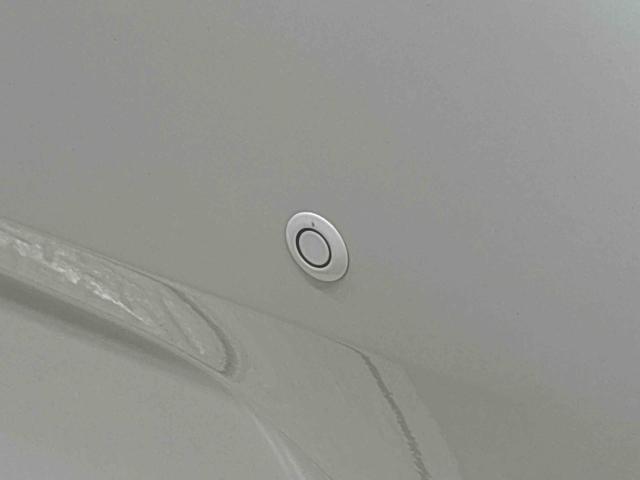 ミライースＸ　ＳＡIII　オートライト　キーレスＬＥＤヘッドランプ　セキュリティアラーム　コーナーセンサー　１４インチフルホイールキャップ　キーレスエントリー　電動格納式ドアミラー　ショツピングフック　マニュアルエアコン（広島県）の中古車