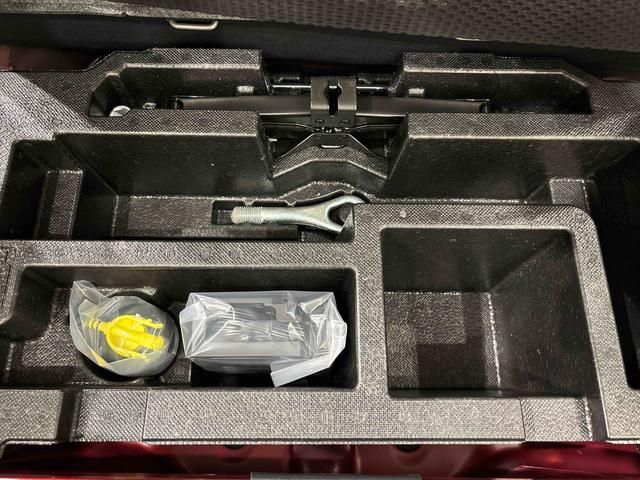ミライースＸ　リミテッドＳＡIII　バックカメラ　キーレスエントリー手引き式サイドブレーキ　オートライト　ＬＥＤヘッドランプ　リヤワイパー　コーナーセンサー（広島県）の中古車