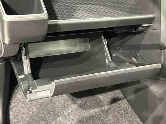 タフトＧ　クロムベンチャー　バックカメラ付きスカイフィールトップ　クロムパック　メッキパック　シルバーアンダーガーニッシュ　インテリアアクセント　ＬＥＤオートライト＆フォグランプ　電動パーキングブレーキ　バックカメラ　アルミホイール（広島県）の中古車