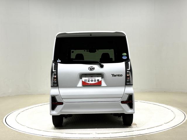 タントカスタムＸセレクションＬＥＤオートライト　パワースライドドアウェルカムオープン機能　オート電動格納式ドアミラー　助手席ロングスライド　助手席イージークローザー　アルミホイール　キーフリーシステム（広島県）の中古車