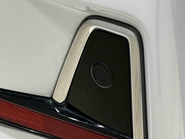 タントカスタムＸセレクションＬＥＤオートライト　パワースライドドアウェルカムオープン機能　オート電動格納式ドアミラー　助手席ロングスライド　助手席イージークローザー　アルミホイール　キーフリーシステム（広島県）の中古車