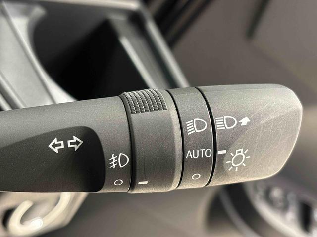 タントカスタムＸＬＥＤオートライト　パワースライドドアウェルカムオープン機能　オート電動格納式ドアミラー　助手席ロングスライド　助手席イージークローザー　アルミホイール　キーフリーシステム（広島県）の中古車