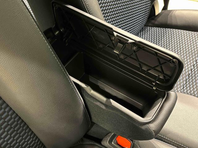 タントカスタムＸＬＥＤオートライト　パワースライドドアウェルカムオープン機能　オート電動格納式ドアミラー　助手席ロングスライド　助手席イージークローザー　アルミホイール　キーフリーシステム（広島県）の中古車