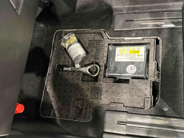 タントカスタムＸＬＥＤオートライト　パワースライドドアウェルカムオープン機能　オート電動格納式ドアミラー　助手席ロングスライド　助手席イージークローザー　アルミホイール　キーフリーシステム（広島県）の中古車