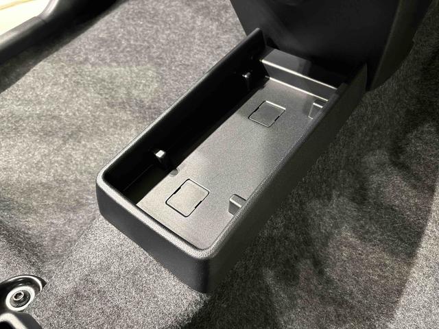 ミライースＸ　リミテッドＳＡIII　バックカメラ　電動格納ドアミラーＬＥＤヘッドランプ　セキュリティアラーム　コーナーセンサー　１４インチフルホイールキャップ　キーレスエントリー　電動格納式ドアミラー　ショツピングフック　マニュアルエアコン（広島県）の中古車