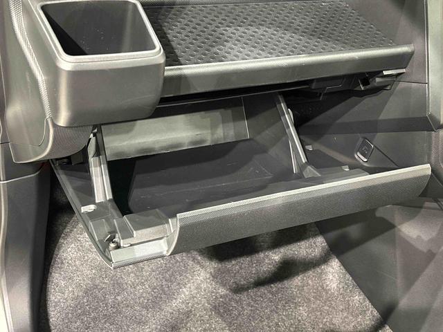 タフトＧ　クロムベンチャー　バックモニター対応カメラスカイフィールトップ　クロムパック　メッキパック　シルバーアンダーガーニッシュ　インテリアアクセント　ＬＥＤオートライト＆フォグランプ　電動パーキングブレーキ　バックカメラ　アルミホイール（広島県）の中古車