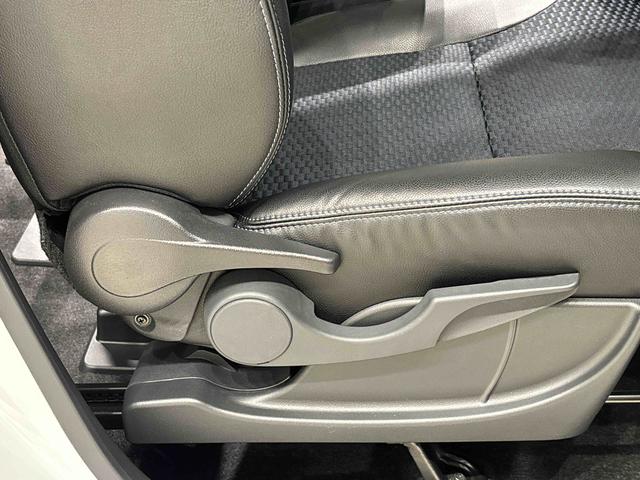 タントカスタム　ＲＳ　バックカメラ　衝突回避支援システム搭載ＬＥＤヘッドランプ＆フォグランプ　ミラクルオープンドア　キーフリーシステム　オート電動格納ドアミラー　両側電動スライドドア　ＳＲＳサイドエアバッグ＆カーテンシールドエアバッグ　フロントシートヒーター（広島県）の中古車