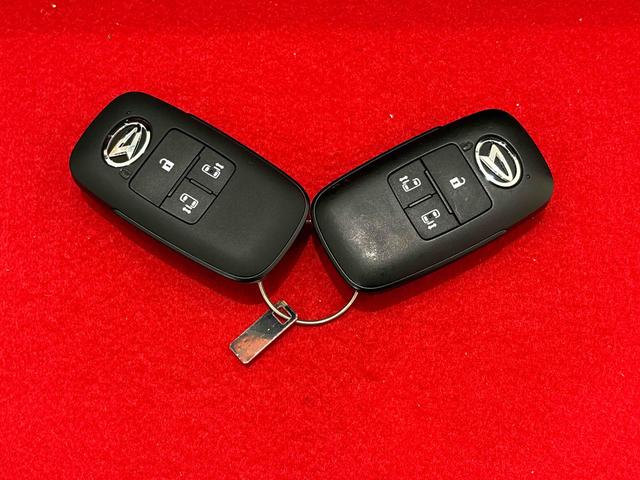 タントカスタム　ＲＳ　バックカメラ　衝突回避支援システム搭載ＬＥＤヘッドランプ＆フォグランプ　ミラクルオープンドア　キーフリーシステム　オート電動格納ドアミラー　両側電動スライドドア　ＳＲＳサイドエアバッグ＆カーテンシールドエアバッグ　フロントシートヒーター（広島県）の中古車