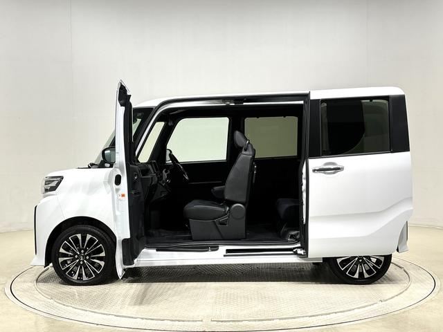 タントカスタムＲＳ　電動パーキングブレーキ　コーナーセンサーＬＥＤオートライト　パワースライドドアウェルカムオープン機能　運転席助手席シートヒーター　アルミホイール　キーフリーシステム　　オート電動格納式ドアミラー　両側パワースライドドア　シートバックテーブル（広島県）の中古車