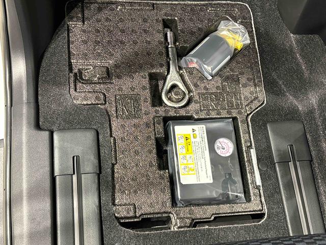 タントカスタムＲＳ　電動パーキングブレーキ　コーナーセンサーＬＥＤオートライト　パワースライドドアウェルカムオープン機能　運転席助手席シートヒーター　アルミホイール　キーフリーシステム　　オート電動格納式ドアミラー　両側パワースライドドア　シートバックテーブル（広島県）の中古車