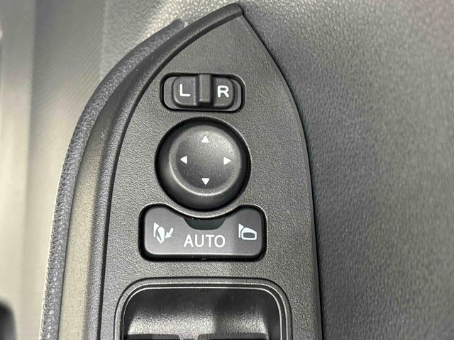 タントカスタムＲＳ　ターボ　運転席・助手席シートヒーター純正ナビ装着用アップグレードパック　両側電動スライドドア　電動パーキングブレーキブレーキ　オートブレーキホールド機能　運転席シートリフター　チルトステアリング　格納式リヤドアサンシェード（広島県）の中古車