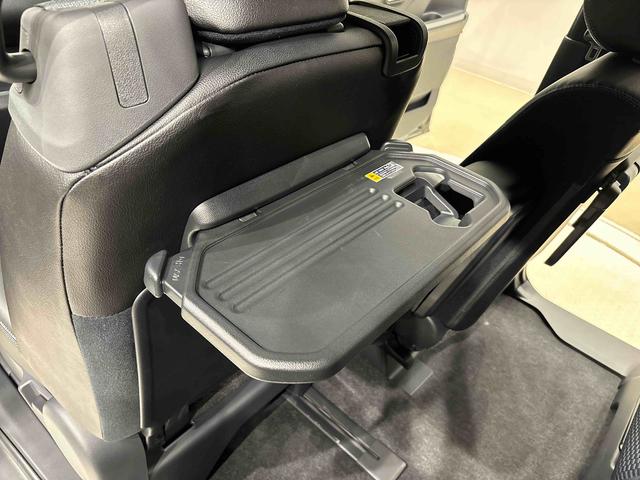 タントカスタムＲＳ　ターボ　運転席・助手席シートヒーター純正ナビ装着用アップグレードパック　両側電動スライドドア　電動パーキングブレーキブレーキ　オートブレーキホールド機能　運転席シートリフター　チルトステアリング　格納式リヤドアサンシェード（広島県）の中古車