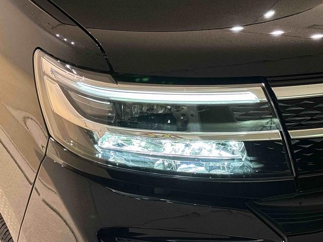 タントカスタムＲＳ　ターボ　運転席・助手席シートヒーター純正ナビ装着用アップグレードパック　両側電動スライドドア　電動パーキングブレーキブレーキ　オートブレーキホールド機能　運転席シートリフター　チルトステアリング　格納式リヤドアサンシェード（広島県）の中古車