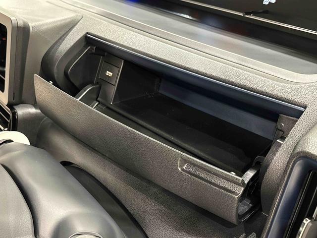 タントカスタムＸ　パノラマモニターＬＥＤオートライト　パワースライドドアウェルカムオープン機能　電動パーキングブレーキ　運転席助手席シートヒーター　アルミホイール　キーフリーシステム　　オート電動格納式ドアミラー（広島県）の中古車