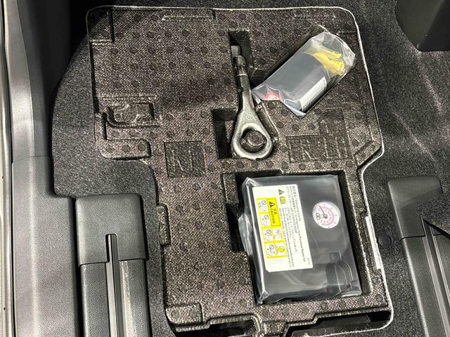 タントカスタムＸ　パノラマモニターＬＥＤオートライト　パワースライドドアウェルカムオープン機能　電動パーキングブレーキ　運転席助手席シートヒーター　アルミホイール　キーフリーシステム　　オート電動格納式ドアミラー（広島県）の中古車
