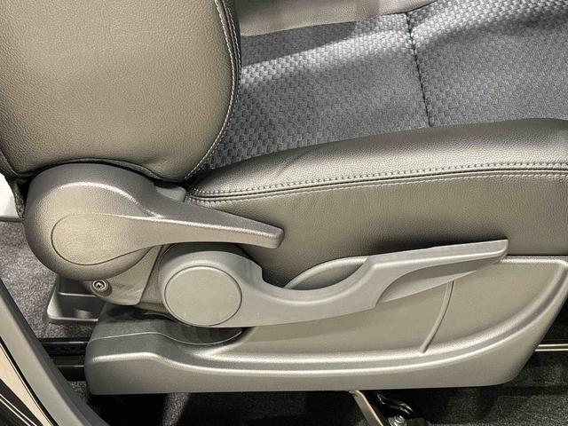 タントカスタムＲＳ　電動パーキングブレーキＬＥＤオートライト　パワースライドドアウェルカムオープン機能　電動パーキングブレーキ　運転席助手席シートヒーター　アルミホイール　キーフリーシステム　　オート電動格納式ドアミラー（広島県）の中古車