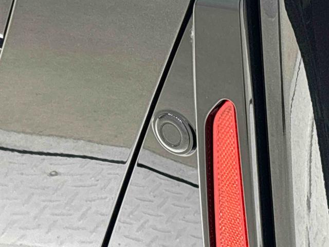 タントカスタムＲＳ　電動パーキングブレーキＬＥＤオートライト　パワースライドドアウェルカムオープン機能　電動パーキングブレーキ　運転席助手席シートヒーター　アルミホイール　キーフリーシステム　　オート電動格納式ドアミラー（広島県）の中古車