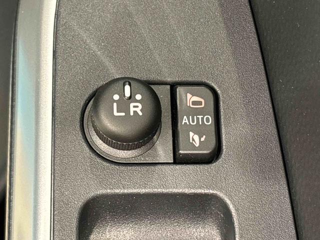 トールカスタム　Ｇ　　　電子パーキング　　両側パワースライドドア契約後点検込み／メーカー保証（保証継承付）／延長保証追加プランあり／ＬＥＤヘッドランプ／１４インチアルミホイール／プッシュボタンスタート／クルーズコントロール／コーナーセンサー／パワースライドドア（広島県）の中古車