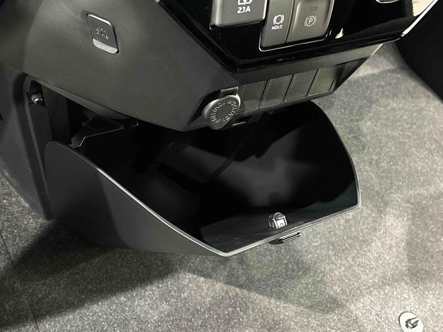 トールカスタムＧ　両側電動スライドドア　全車速追従機能付ＡＣＣ９インチスマホ連携ディスプレイオーディオ　電動パーキングブレーキブレーキ　オートブレーキホールド機能　１４インチアルミホイール　ＵＳＢソケット　ＨＤＭＩソケット　本革巻ステアリングホイール　キーフリー（広島県）の中古車