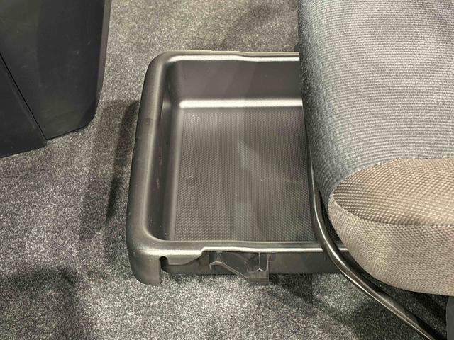 トールＧ　バックモニター対応カメラ　キーフリーフルホイールキャップ　オートライト　プッシュボタンスタート　パワースライドドア　コーナーセンサー（広島県）の中古車