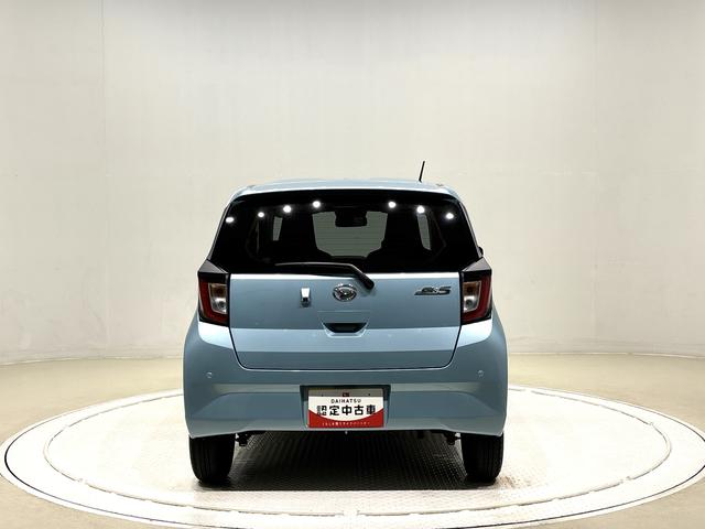 ミライースＸ　リミテッドＳＡIII　バックカメラ　マニュアルエアコンＬＥＤヘッドランプ　セキュリティアラーム　コーナーセンサー　１４インチフルホイールキャップ　キーレスエントリー　電動格納式ドアミラー　ショツピングフック　マニュアルエアコン（広島県）の中古車