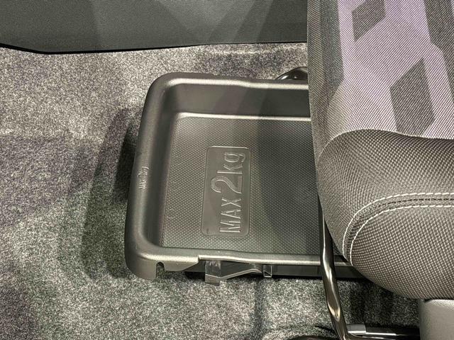 タフトＧターボ　クロムベンチャースカイフィールトップ　クロムパック　メッキパック　シルバーアンダーガーニッシュ　インテリアアクセント　ＬＥＤオートハイビーム＆フォグランプ　電動パーキングブレーキ　バックカメラ　アルミホイール（広島県）の中古車
